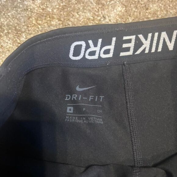 Nike Pro Black Biker Shorts | Women’s Size Small | New Without Tags - Picture 3 of 7